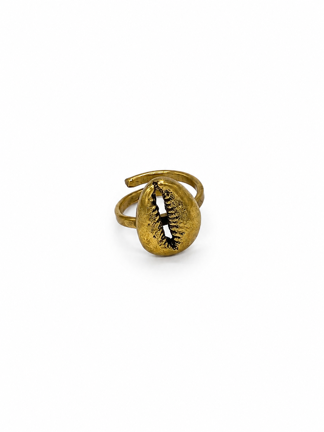 LOYINA Bague ethnique en bronze avec son coquillage africain le Cauris • Terre Kenya