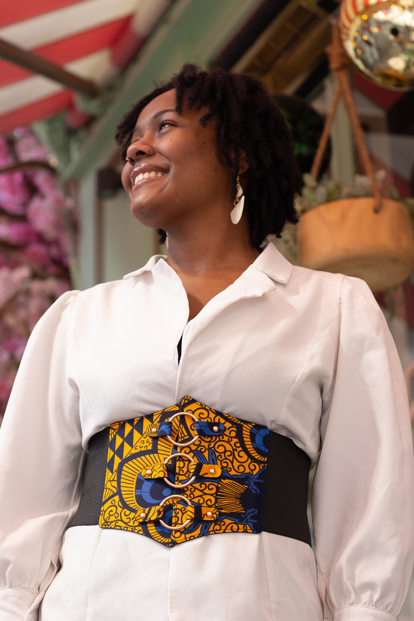 Ceinture Corset qui ajuste parfaitement votre taille - Elégance et taille de guêpe - Jaune et Bleu en Wax