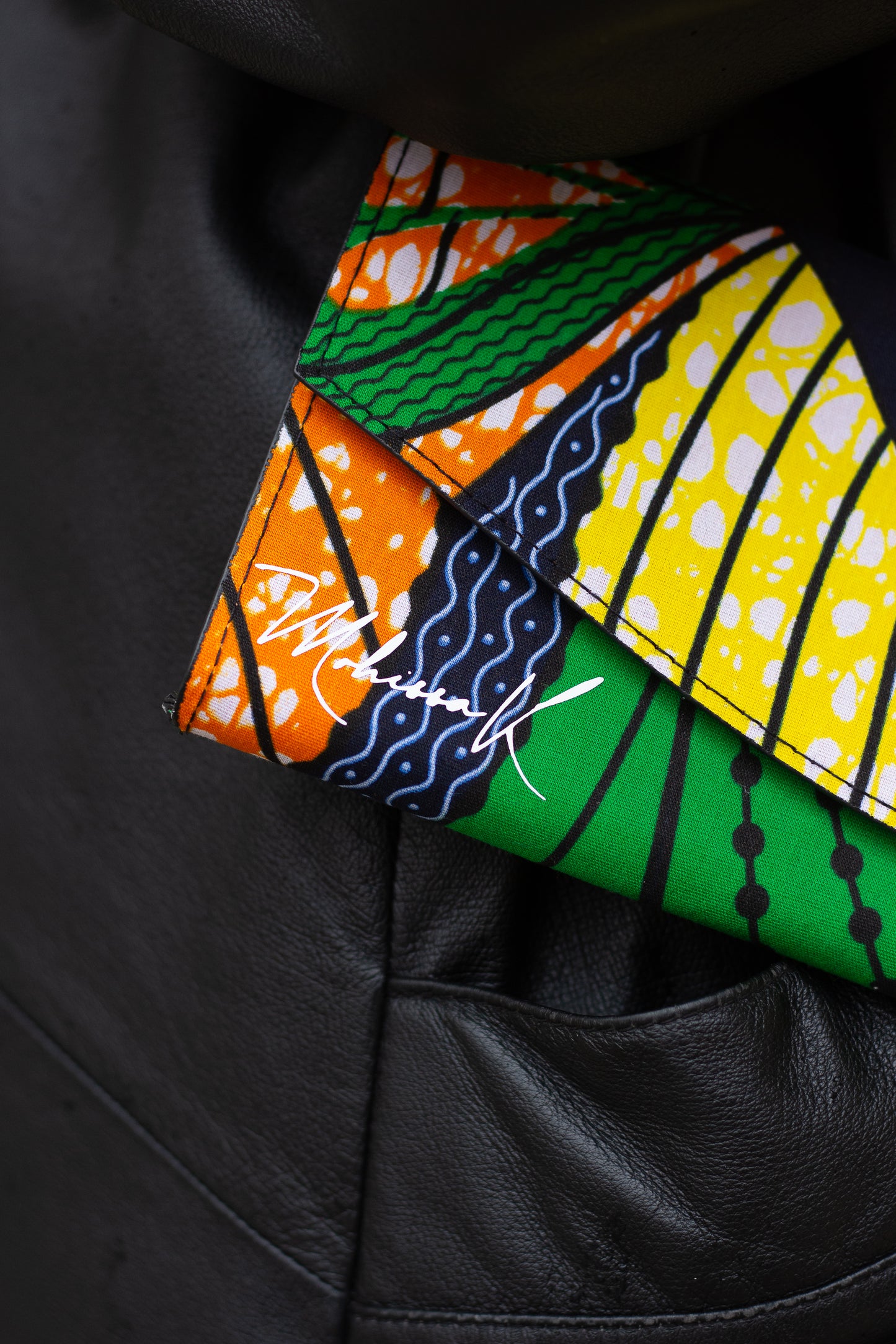 Mini Sac Bandoulière Wax – Coloré, Moderne & Doré