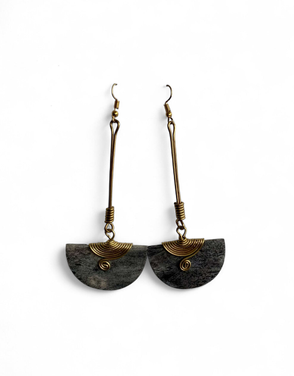 NOOR · Boucles d'Oreilles Os Noir Laiton · Bijou Ethnique Kenya · Mohissa K