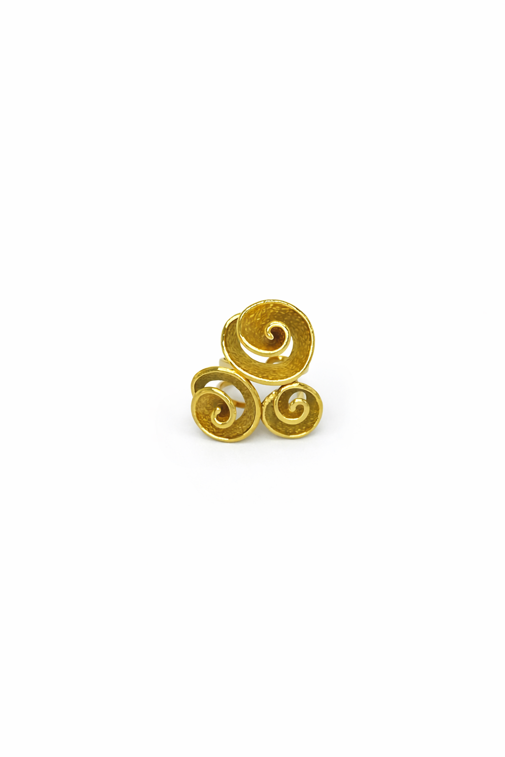 MAGNO · Bague Triple Spirale Acier inoxydable Doré · Statement · La Sélection Mohissa K