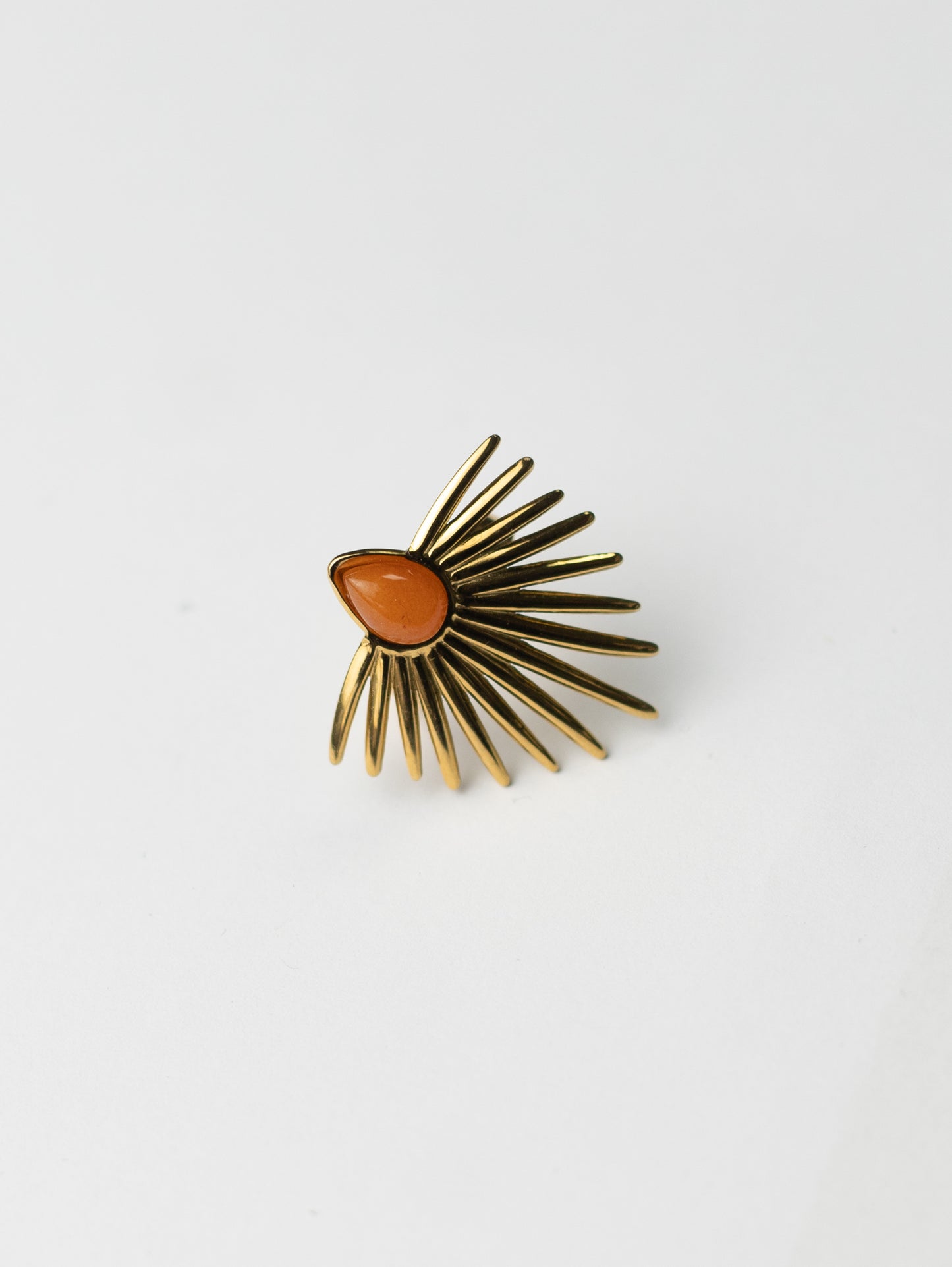 SARFINA · Bague Acier Inoxydable Doré ornée d'une pierre de couleur · La Sélection Mohissa K