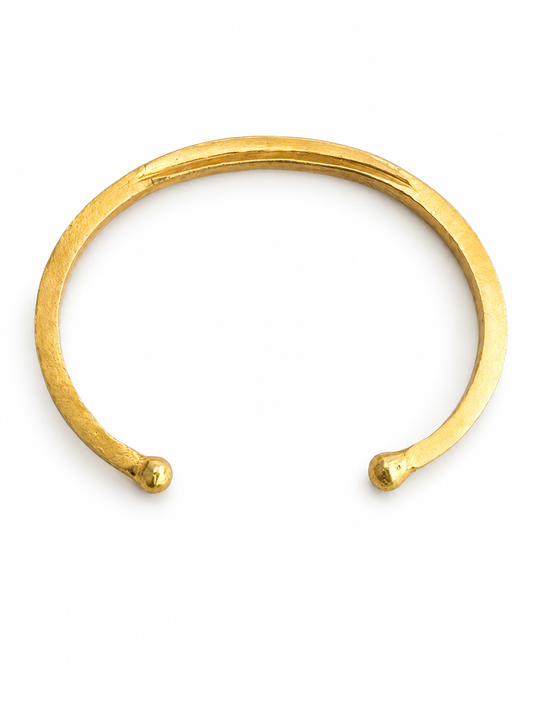 SAYA – Bracelet Jonc Ouvert Doré Épuré – Terre Mali